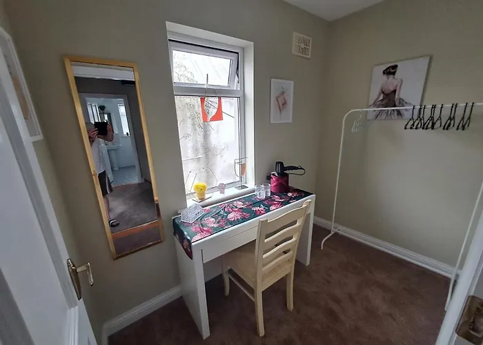 3 Riverwalk, Town Casa de Férias